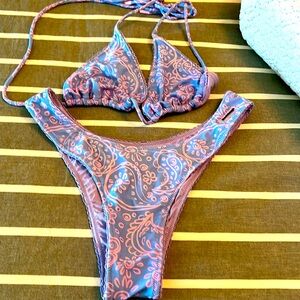 Blackbough bikini set size small